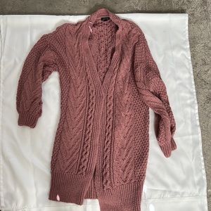 Worn maybe once. Top shop cardigan